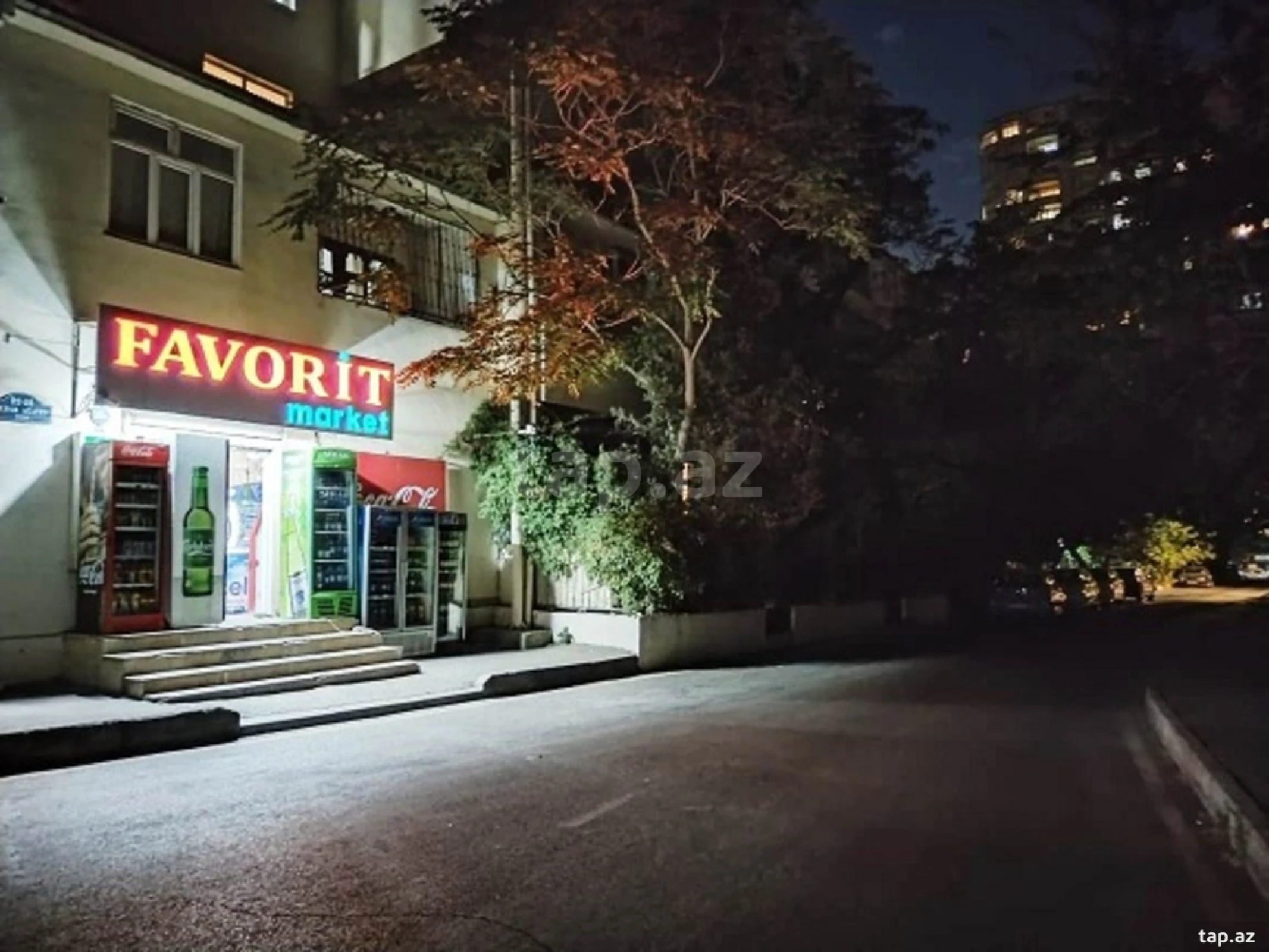 Satılır 5 otaqlı mənzil 150 m²