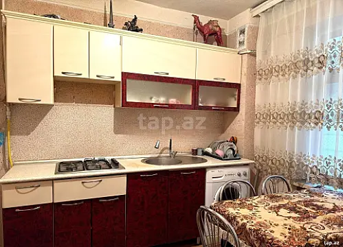 Satılır 3 otaqlı yeni tikili 85 m²