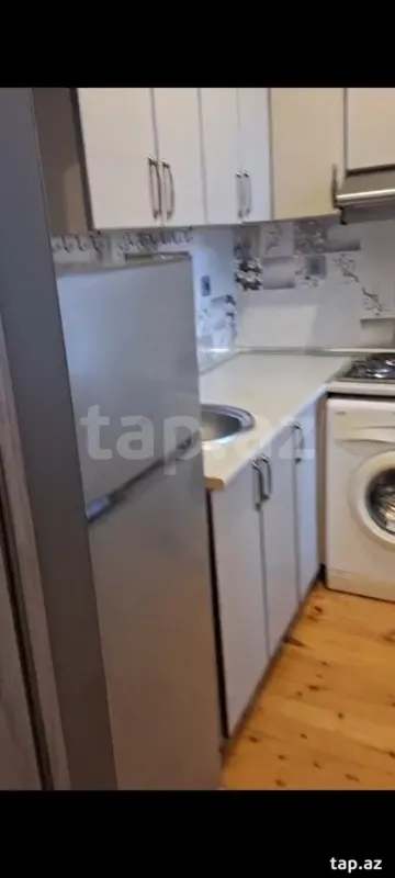 Kirayə verilir 2 otaqlı həyət evi