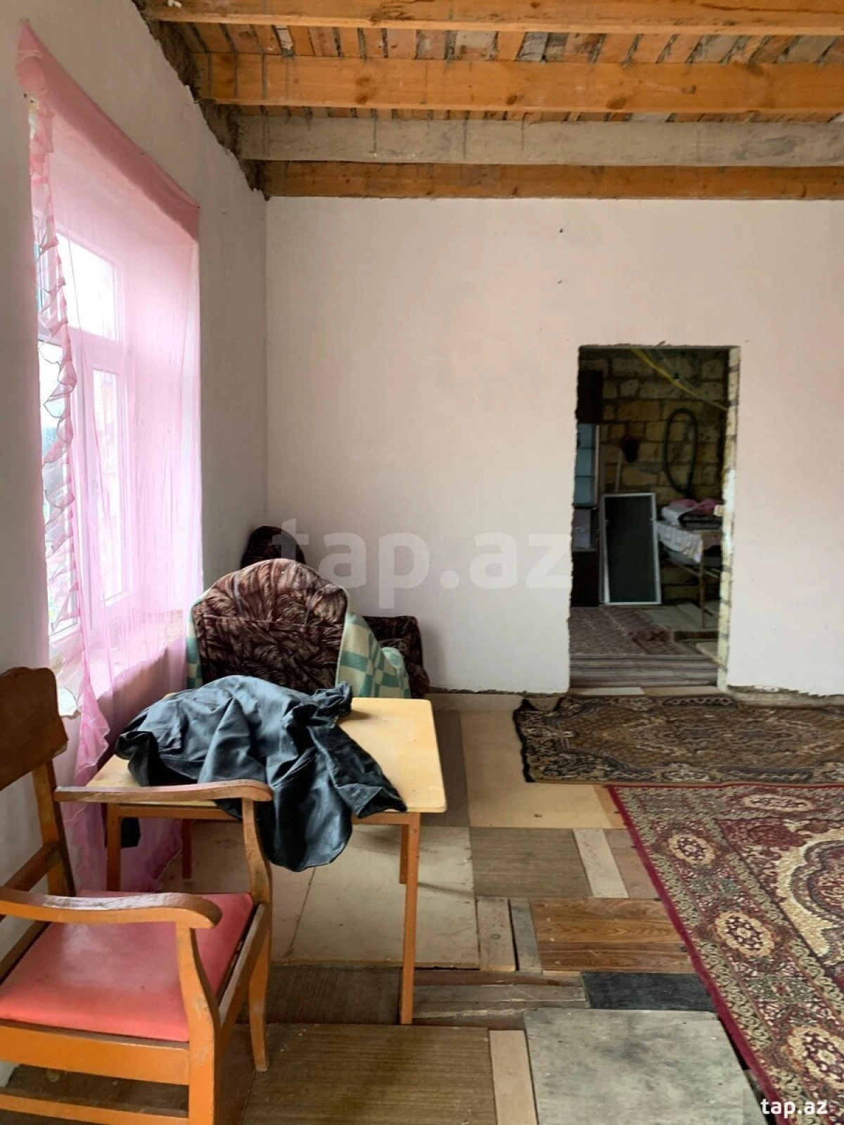 Satılır 4 otaqlı həyət evi