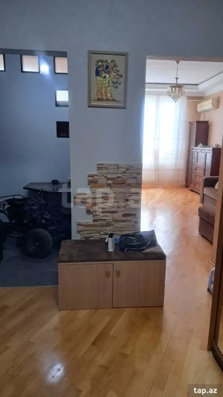 Kirayə verilir 2 otaqlı yeni tikili 60 m²