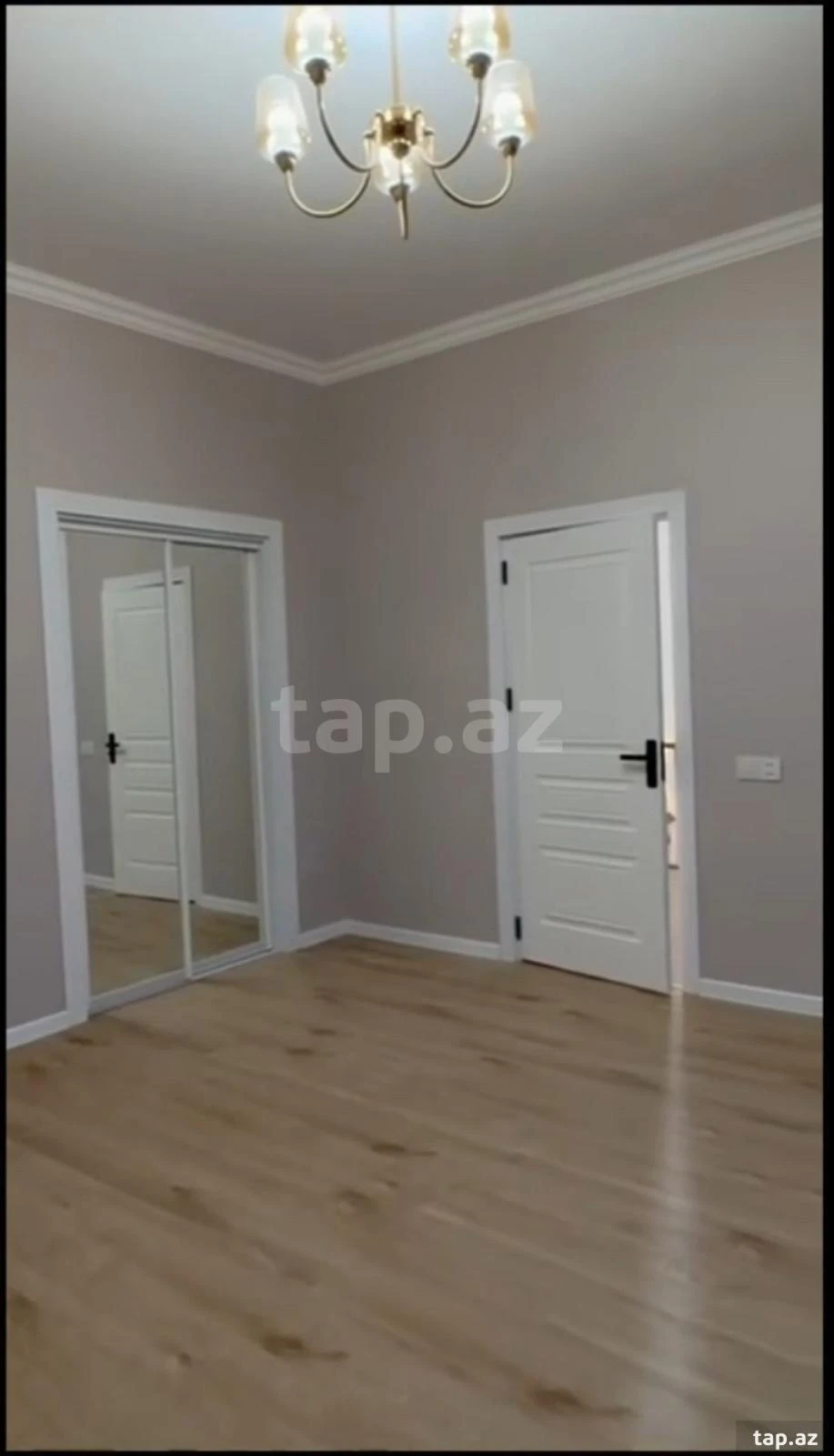 Satılır 6 otaqlı həyət evi