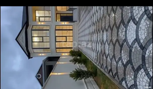 Satılır 6 otaqlı həyət evi