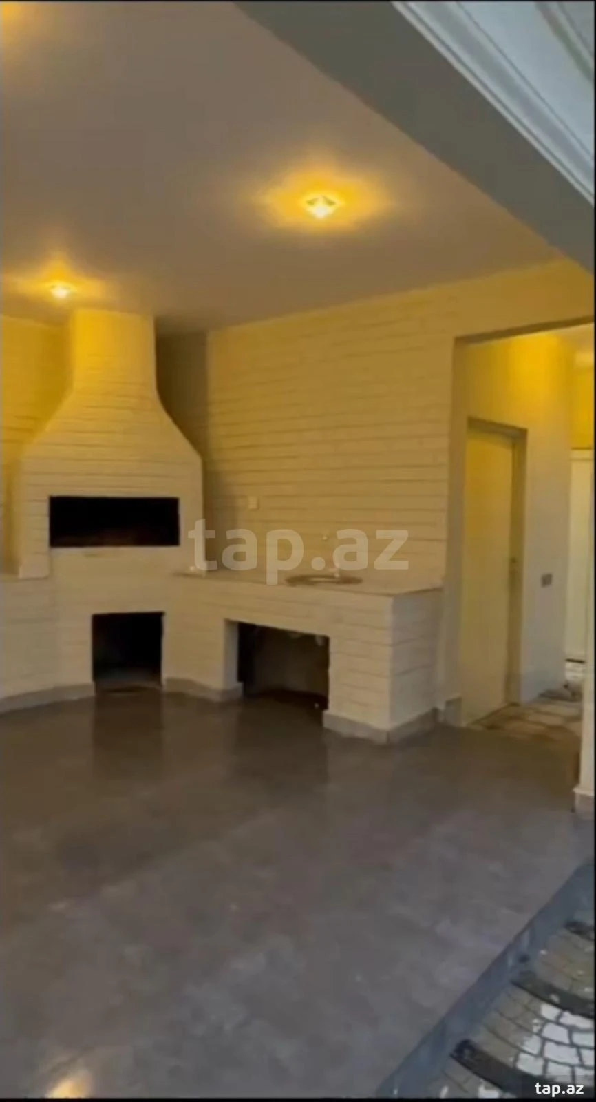 Satılır 6 otaqlı həyət evi