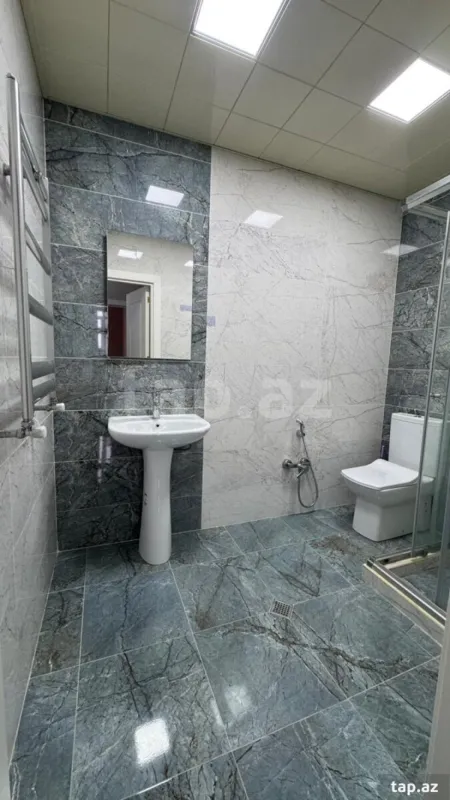 Kirayə verilir 2 otaqlı yeni tikili 46 m²