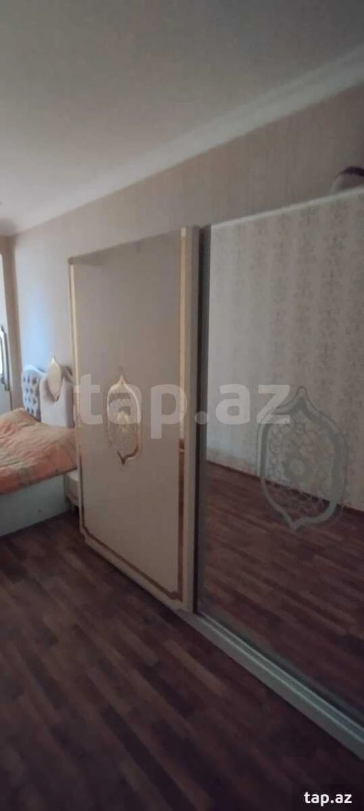 Kirayə verilir 3 otaqlı yeni tikili 100 m²