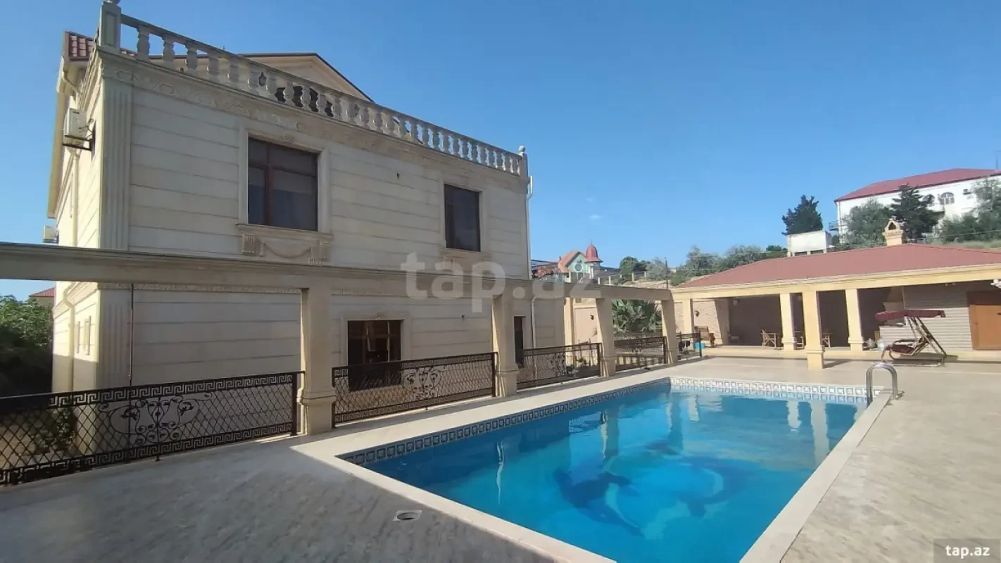 Satılır 6 otaqlı həyət evi 460 m²