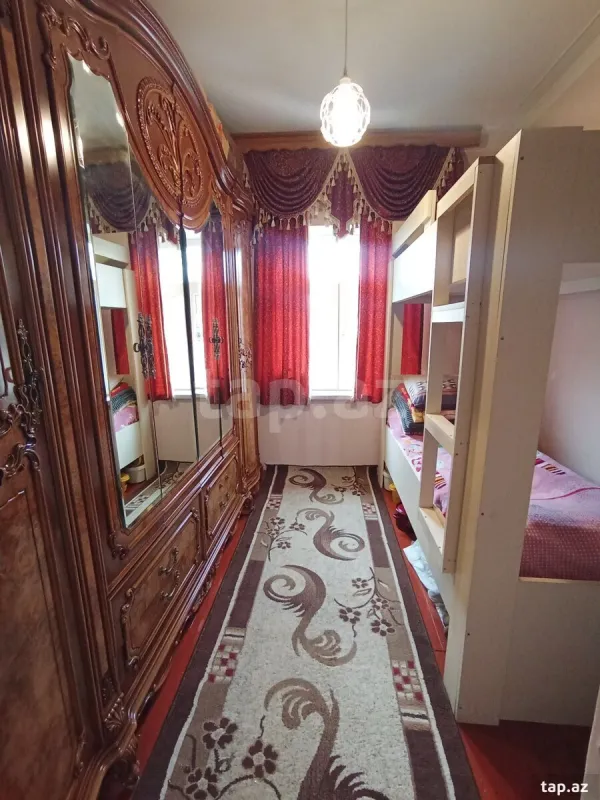 Satılır 3 otaqlı mənzil 71.2 m²