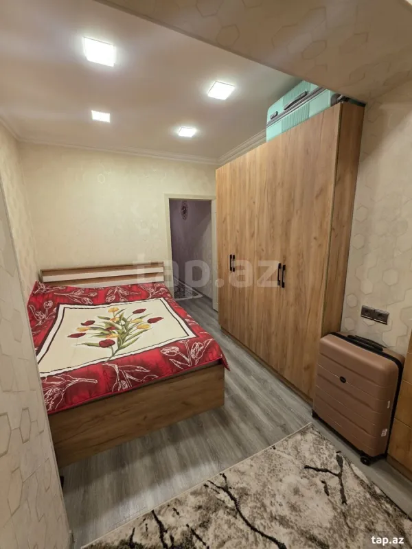 Satılır 1 otaqlı mənzil 35 m²