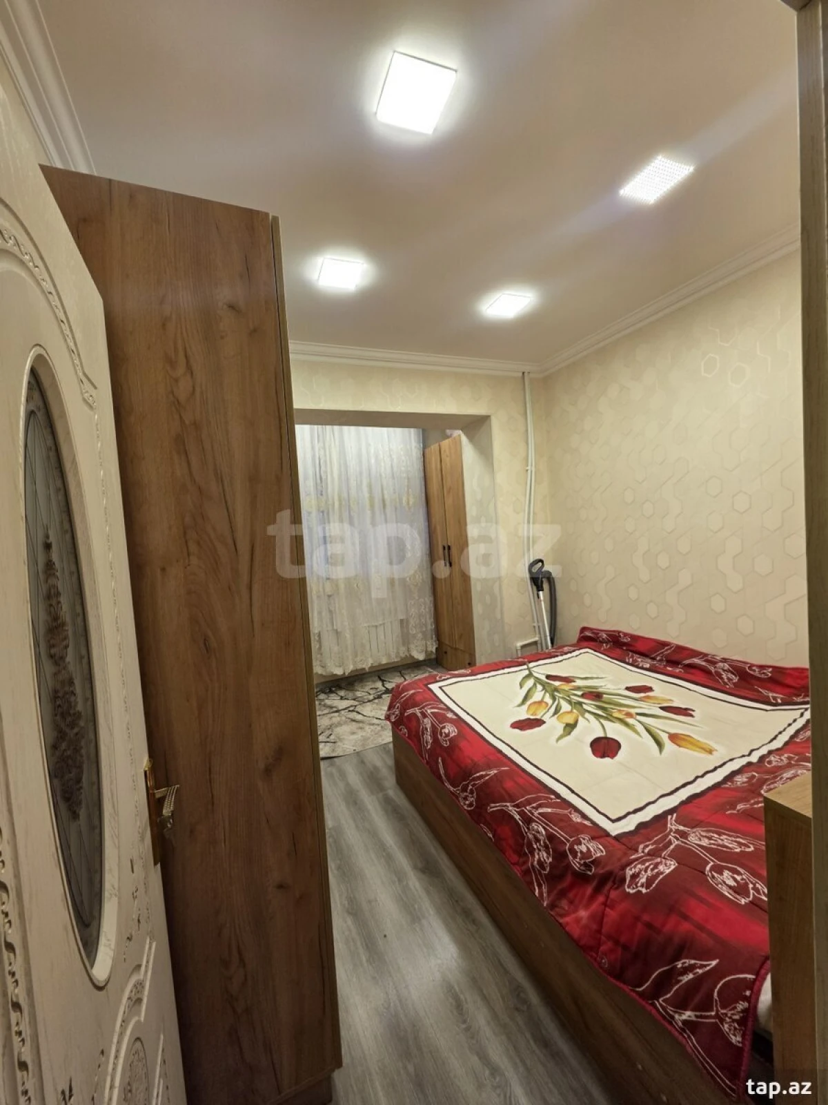 Satılır 1 otaqlı mənzil 35 m²