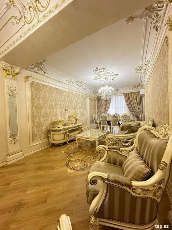 Satılır 4 otaqlı yeni tikili 172 m²