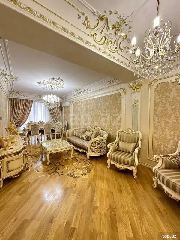 Satılır 4 otaqlı yeni tikili 172 m²