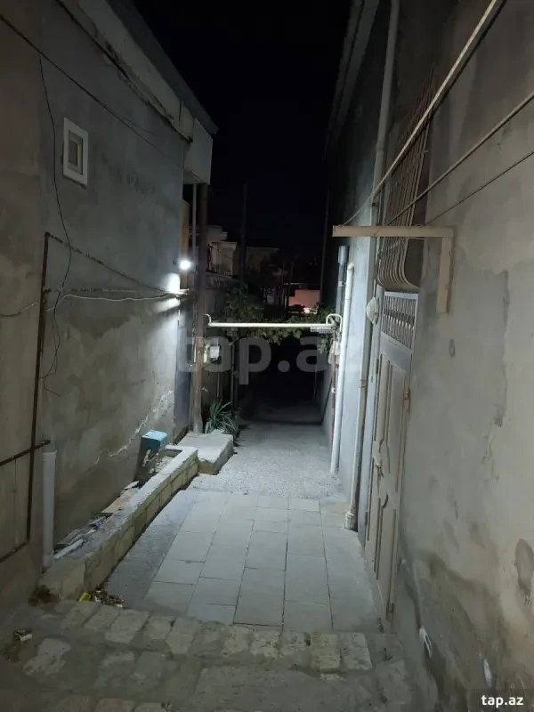 Kirayə verilir 1 otaqlı həyət evi 30 m²