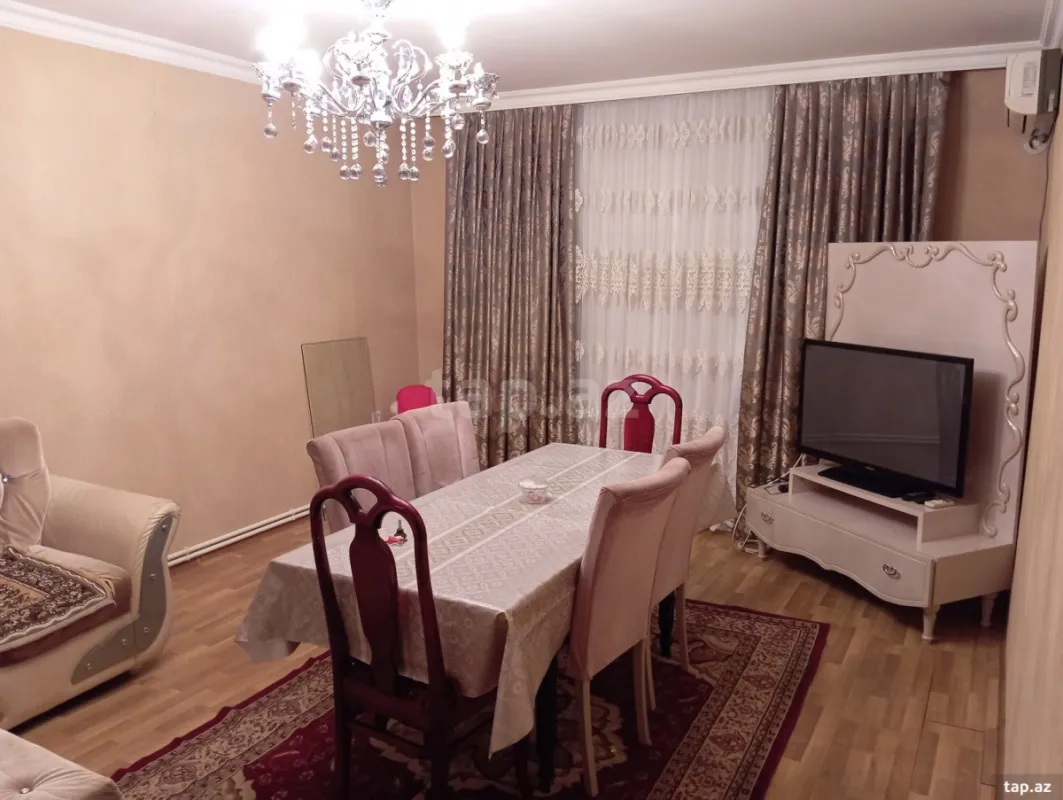 Kirayə verilir 3 otaqlı yeni tikili 85 m²