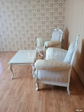 Kirayə verilir 3 otaqlı yeni tikili 100 m²