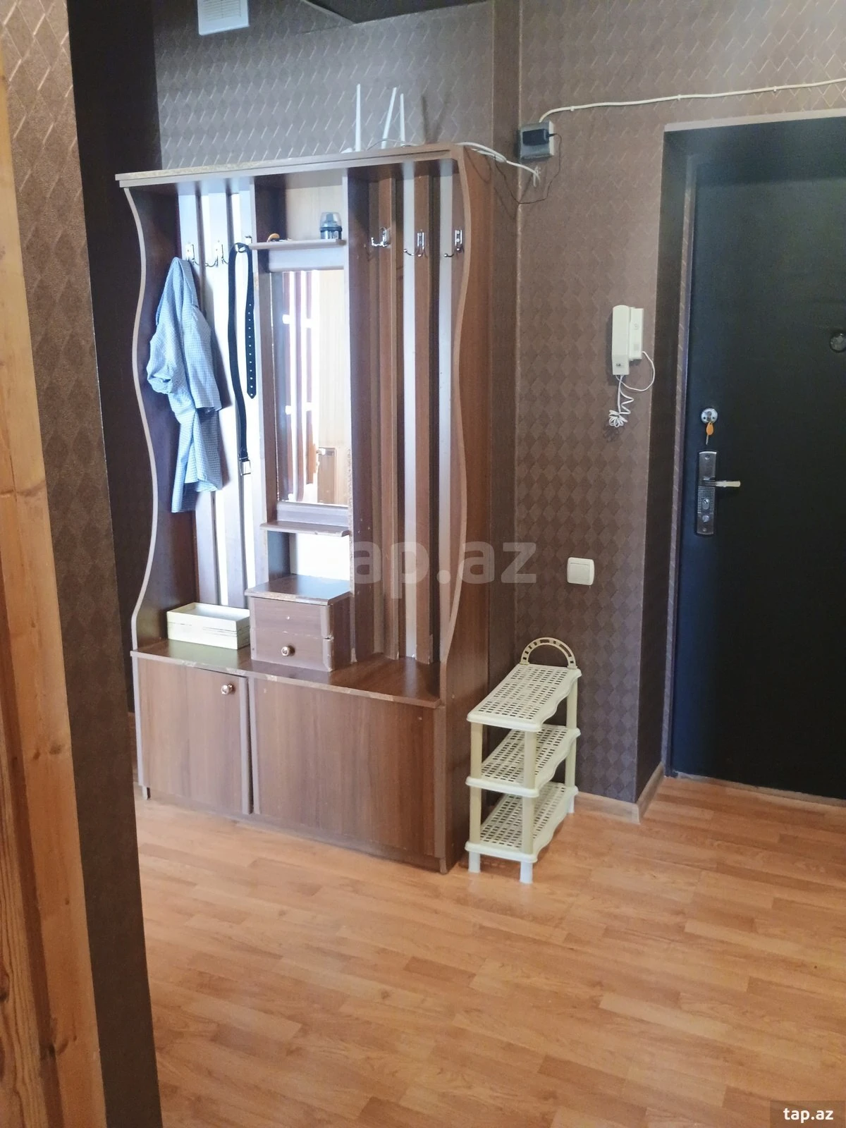 Kirayə verilir 3 otaqlı yeni tikili 100 m²