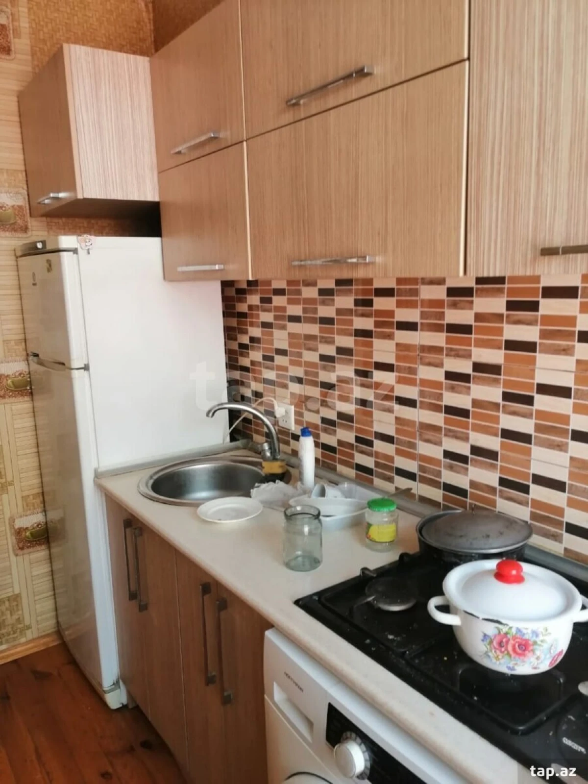 Kirayə verilir 3 otaqlı həyət evi