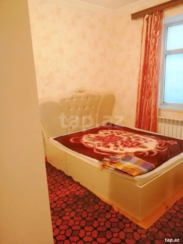 Kirayə verilir 3 otaqlı həyət evi