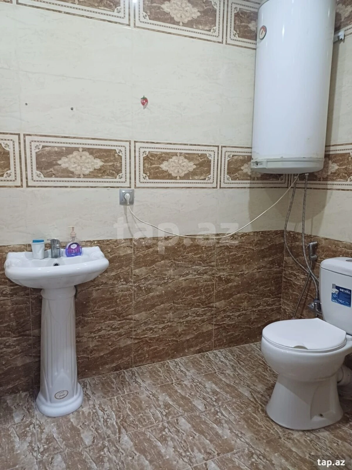 Kirayə verilir 2 otaqlı yeni tikili 55 m²
