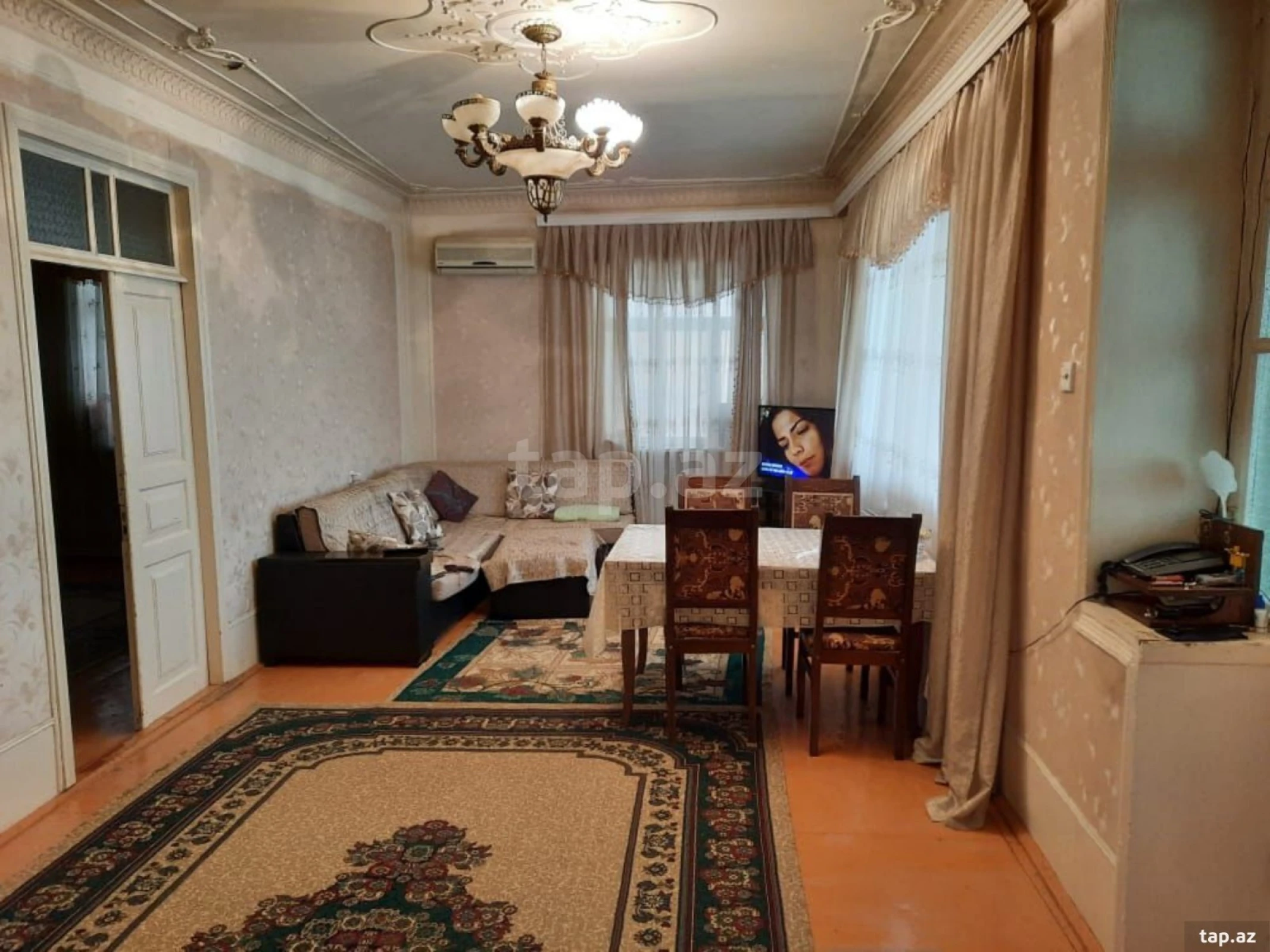 Satılır 5 otaqlı həyət evi