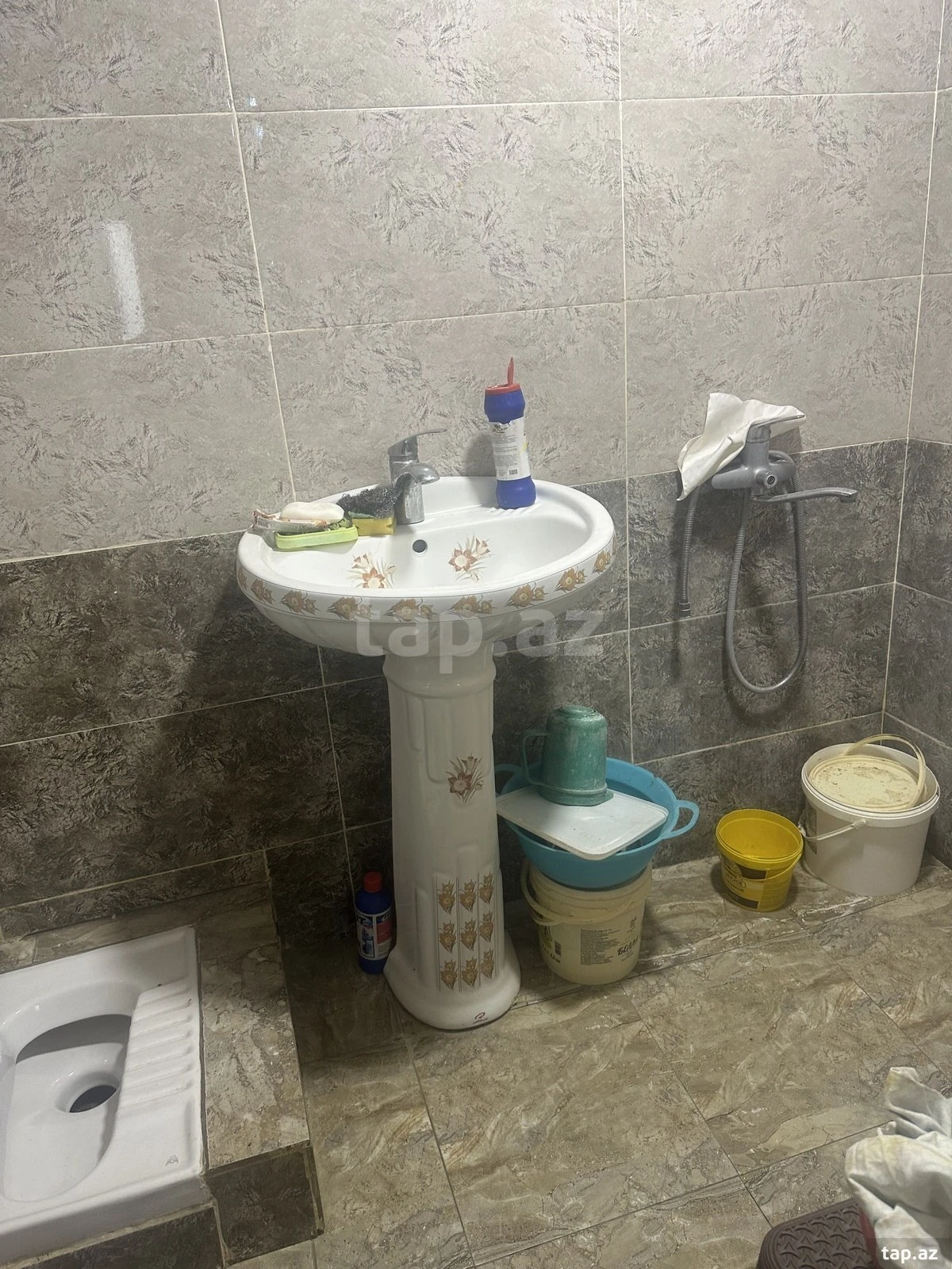 Satılır 2 otaqlı mənzil 62 m²