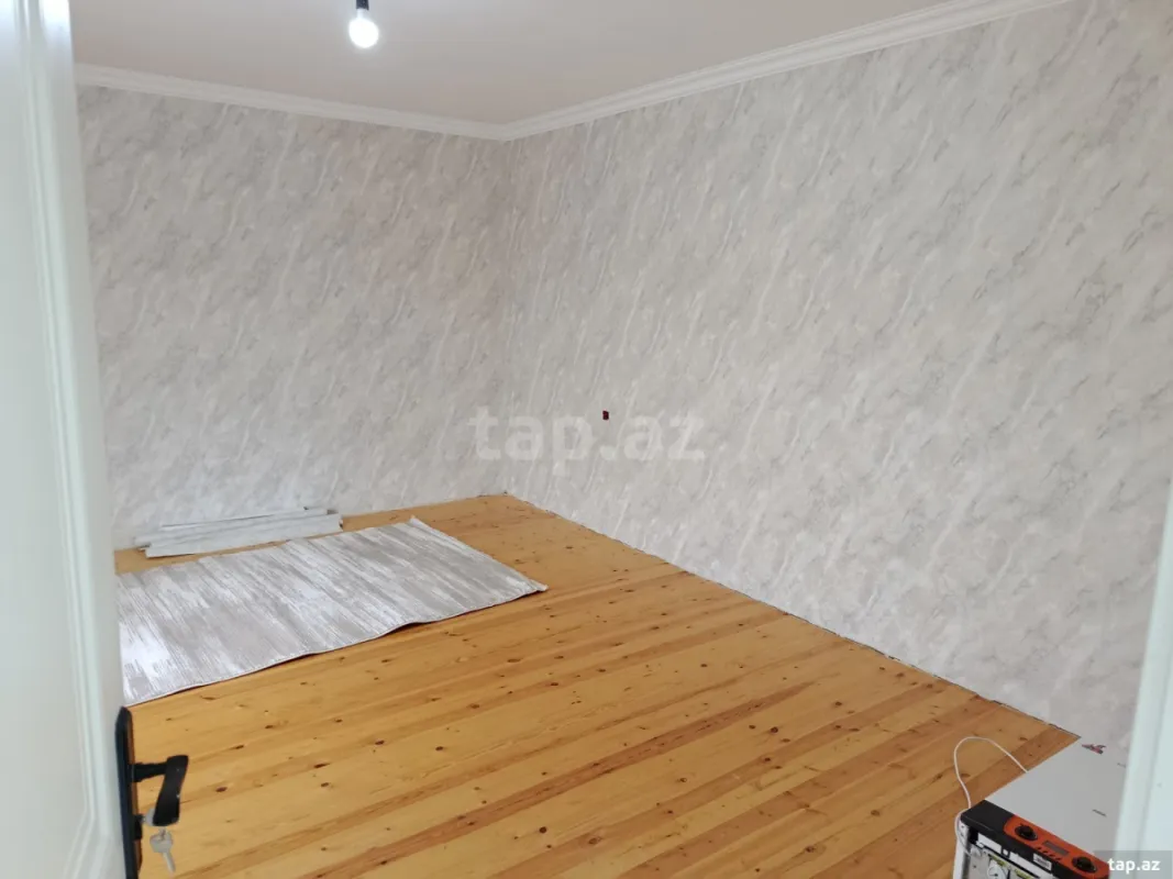 Satılır 3 otaqlı həyət evi