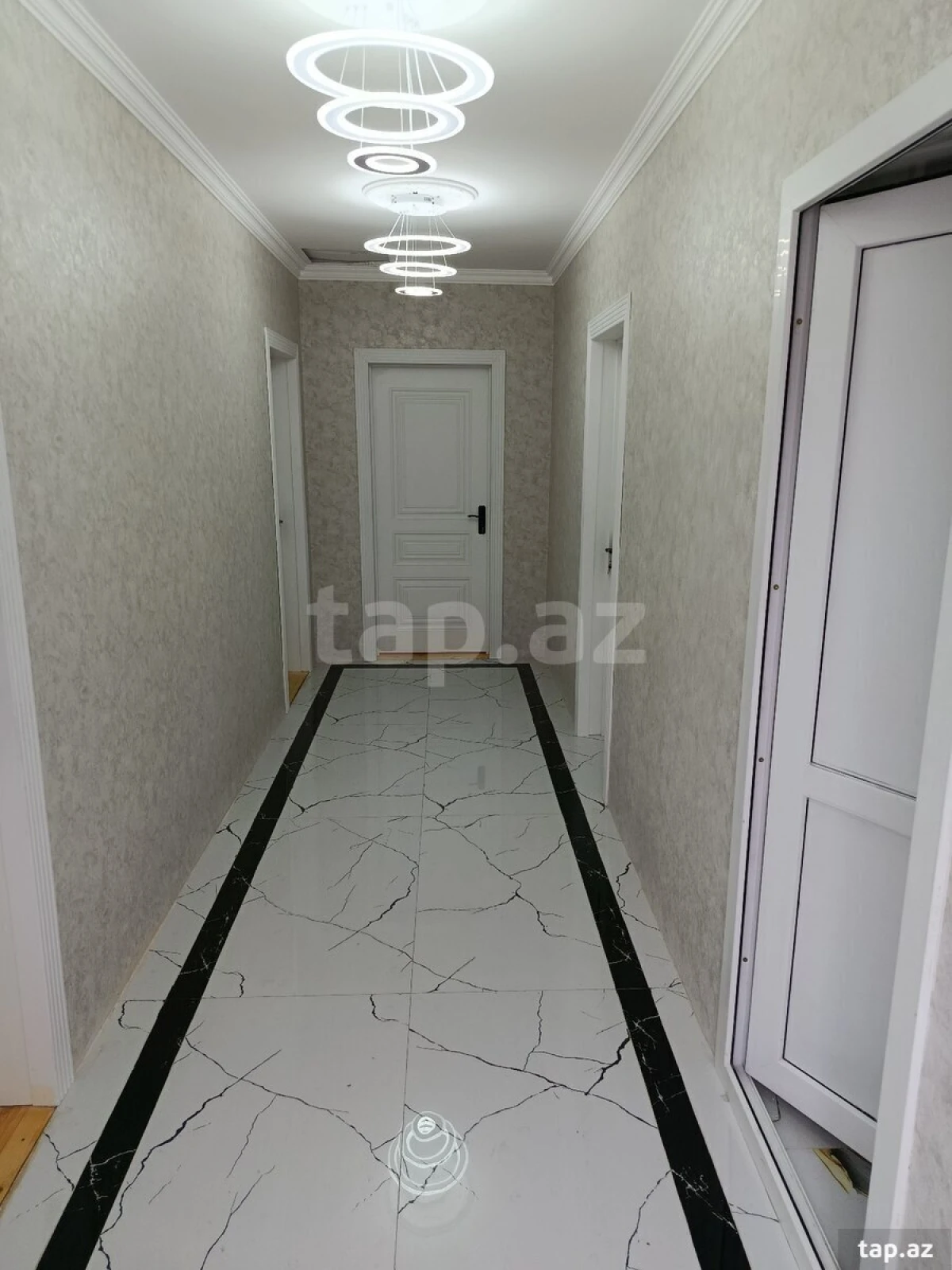 Satılır 3 otaqlı həyət evi