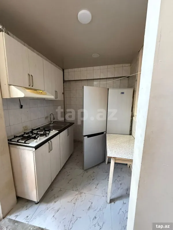 Satılır 2 otaqlı həyət evi