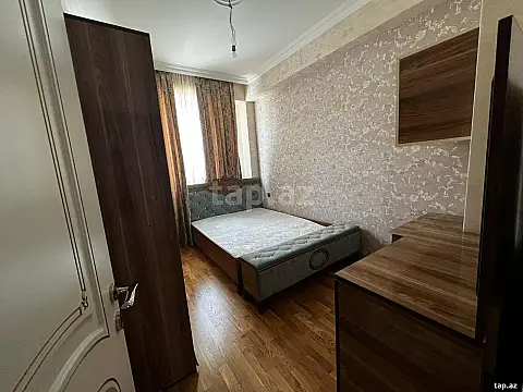 Kirayə verilir 2 otaqlı yeni tikili 70 m²