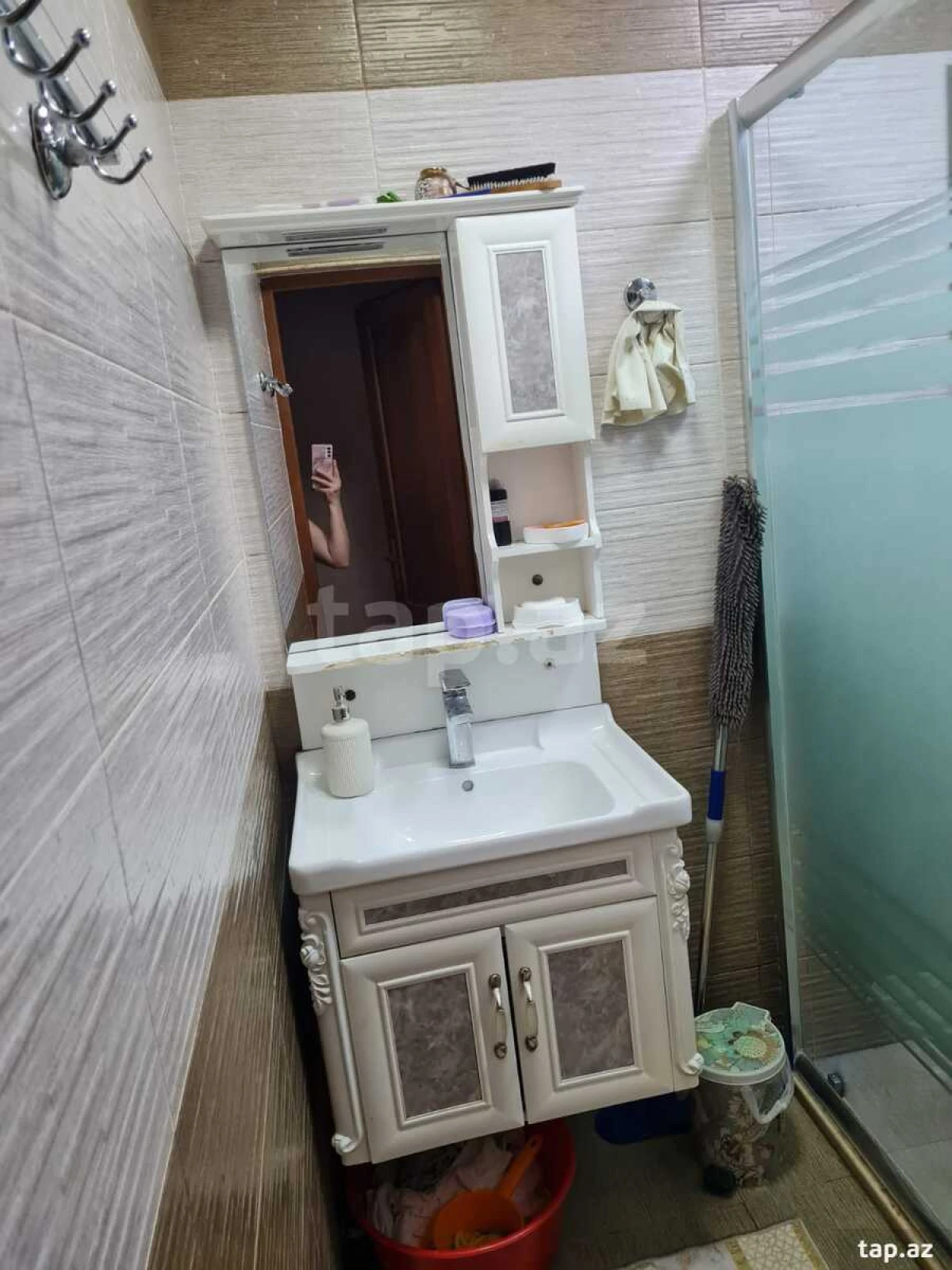 Satılır 4 otaqlı mənzil 110 m²