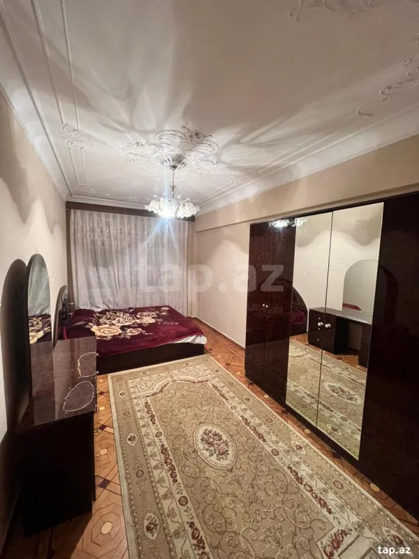 Kirayə verilir 3 otaqlı mənzil 90 m²