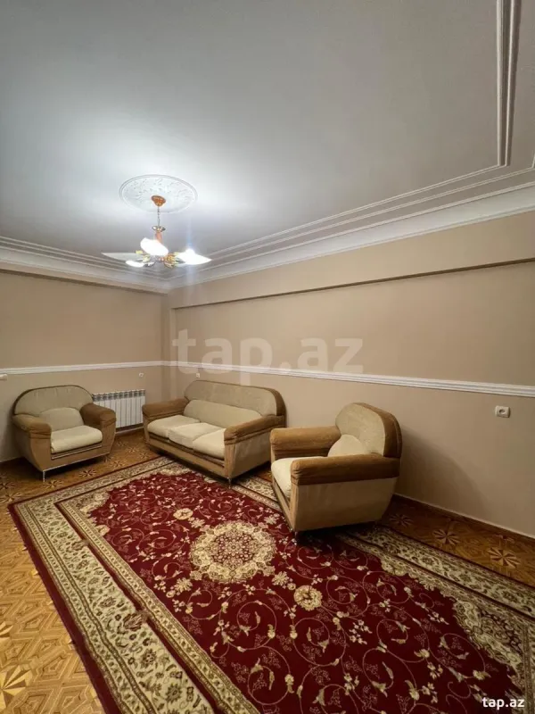Kirayə verilir 3 otaqlı mənzil 90 m²