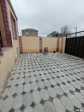 Satılır 3 otaqlı həyət evi