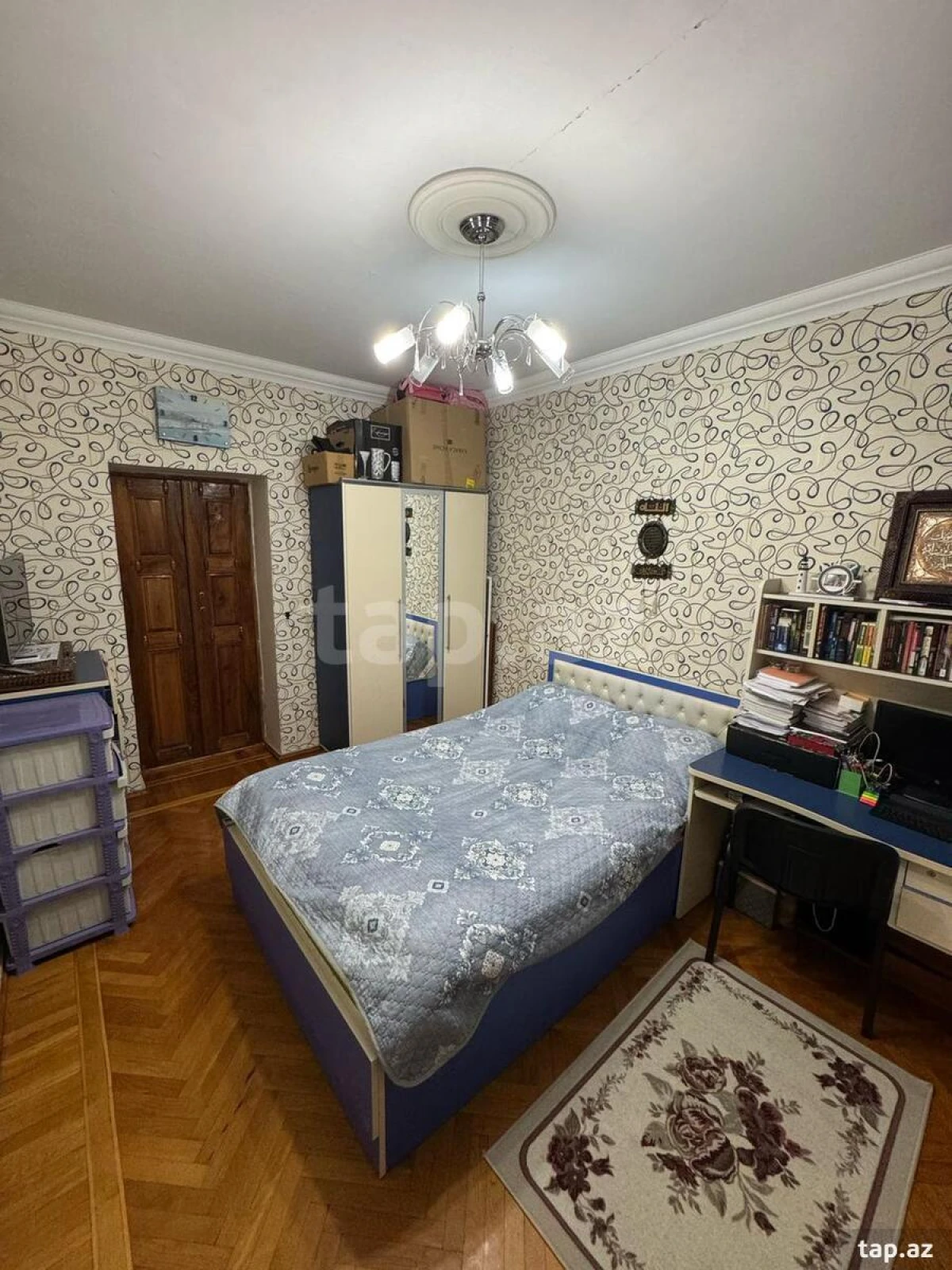Satılır 7 otaqlı mənzil 187 m²