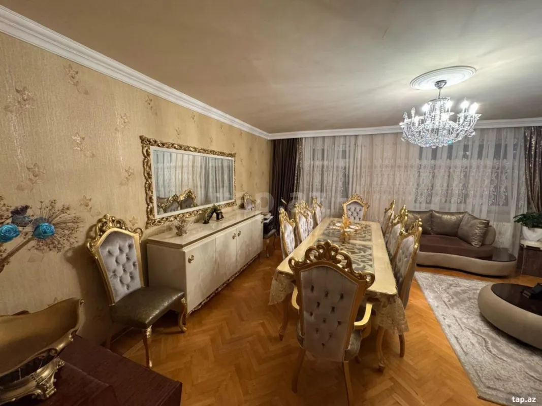 Satılır 7 otaqlı mənzil 187 m²