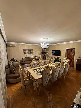 Satılır 7 otaqlı mənzil 187 m²