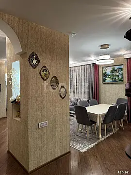 Satılır 7 otaqlı mənzil 187 m²