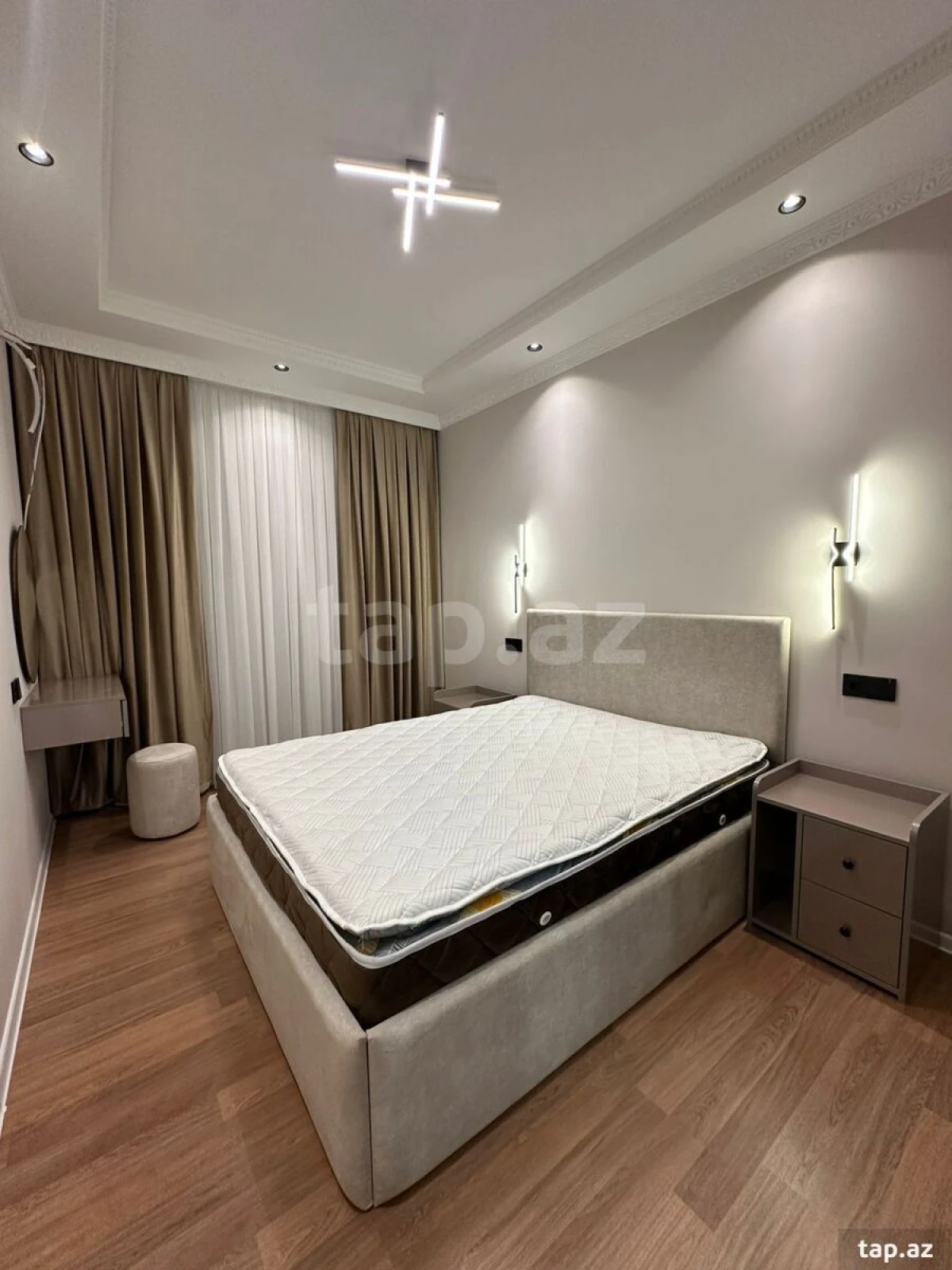 Kirayə verilir 2 otaqlı yeni tikili 60 m²