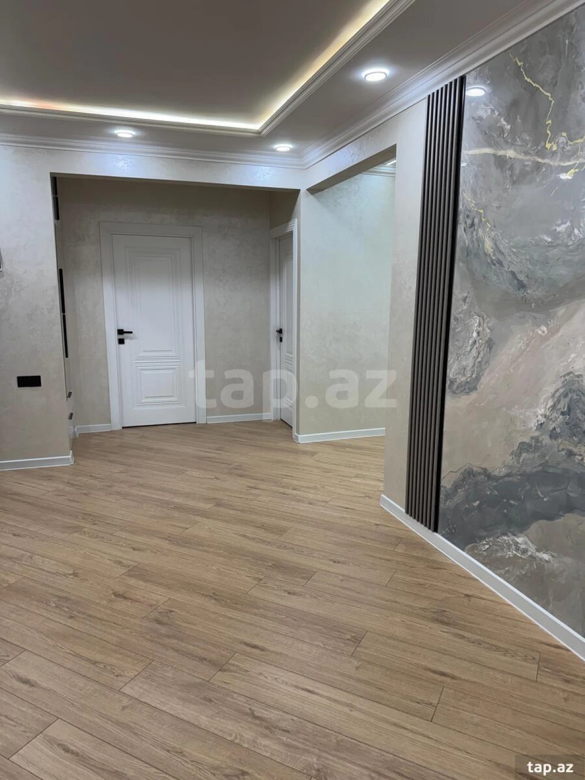 Satılır 3 otaqlı mənzil 66 m²