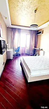 Satılır 7 otaqlı yeni tikili 475 m²