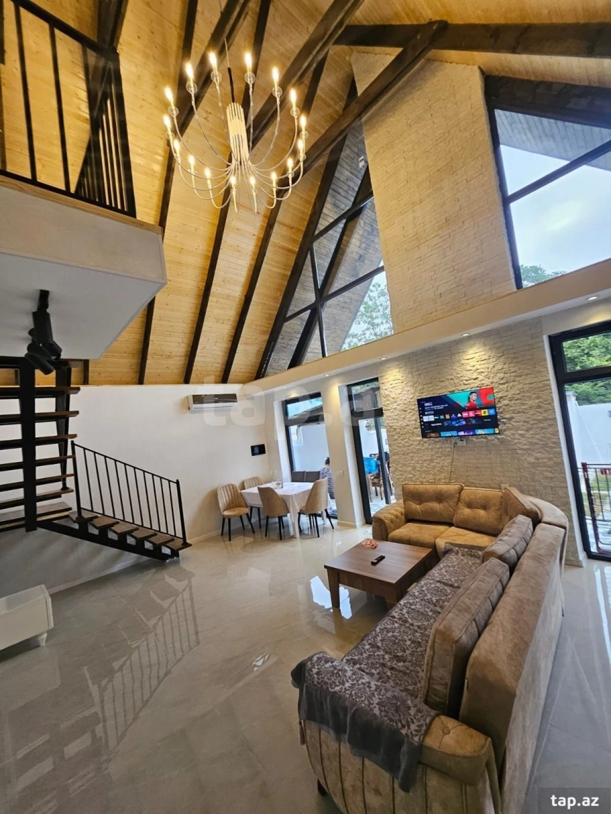 Kirayə verilir 3 otaqlı həyət evi