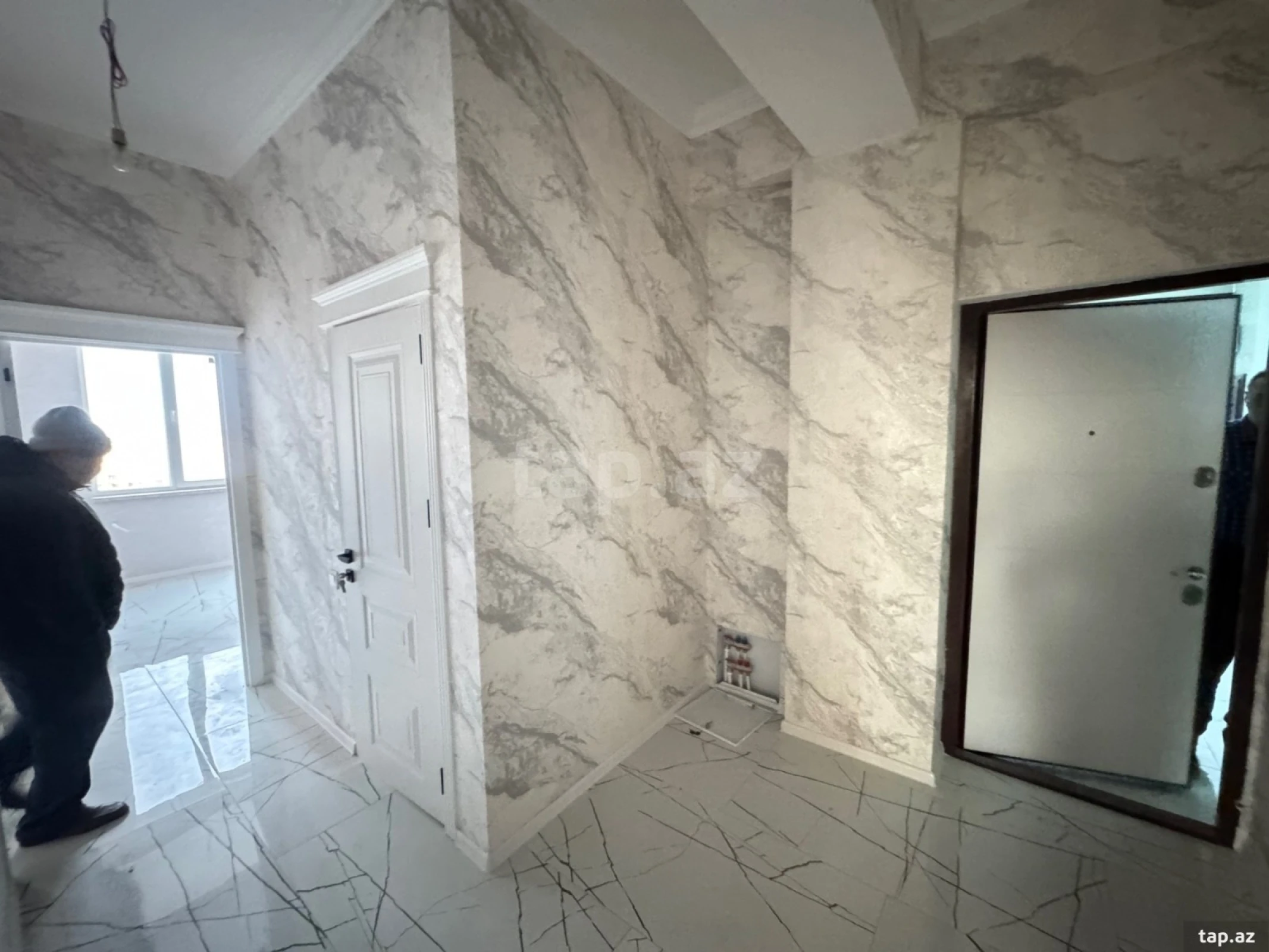 Satılır 2 otaqlı yeni tikili 66 m²