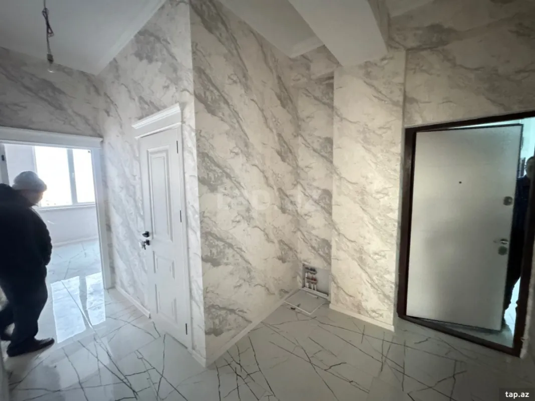 Satılır 2 otaqlı yeni tikili 66 m²