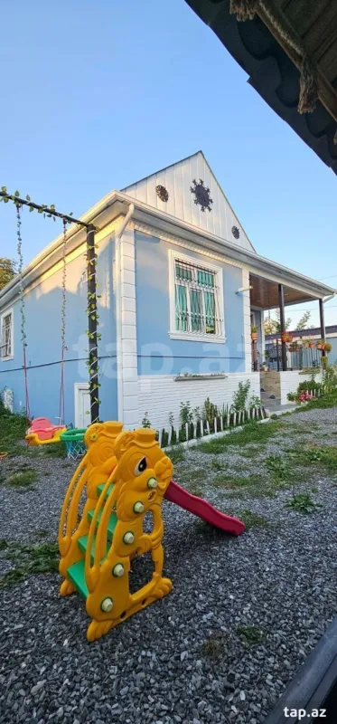 Kirayə verilir 2 otaqlı həyət evi