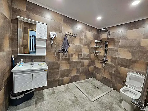 Kirayə verilir 2 otaqlı həyət evi