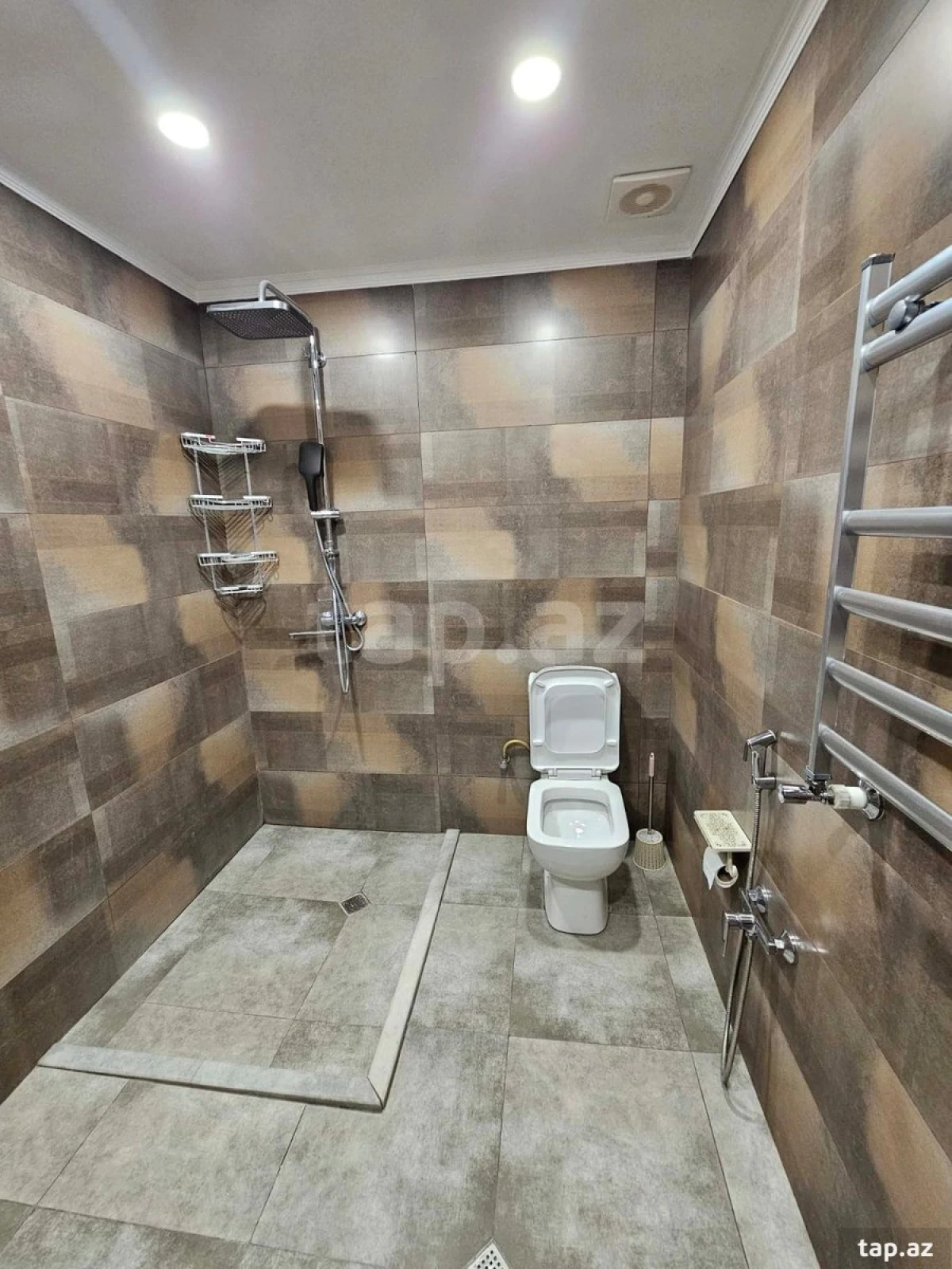 Kirayə verilir 2 otaqlı həyət evi