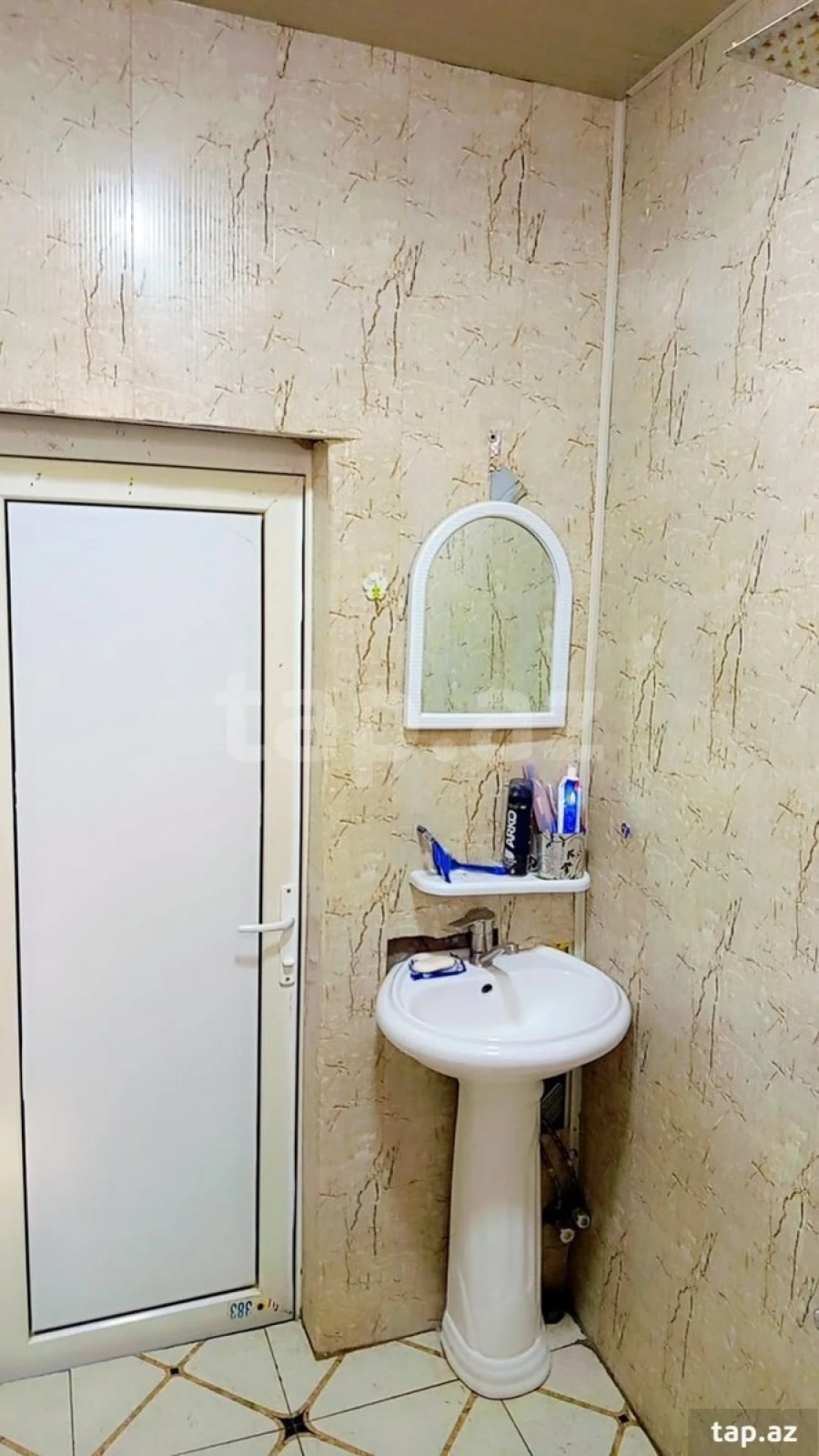 Satılır 3 otaqlı həyət evi