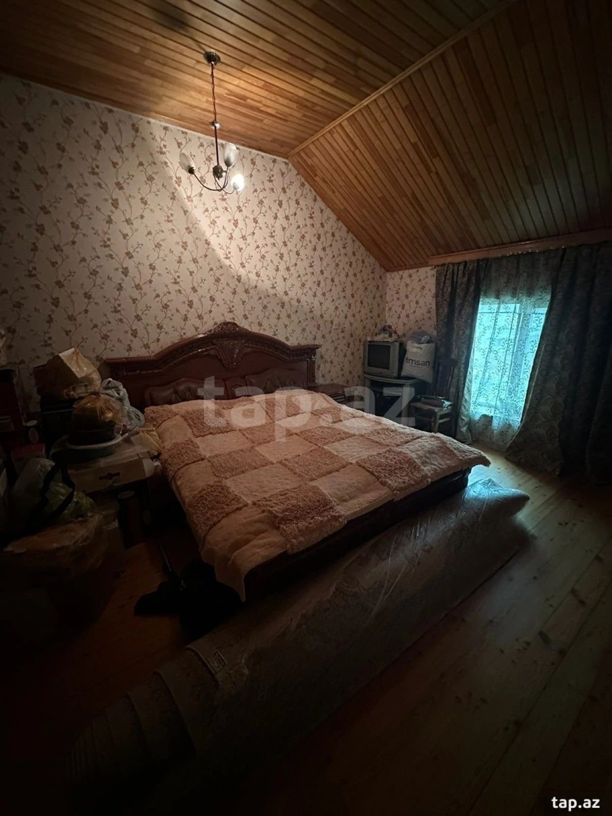 Satılır 5 otaqlı həyət evi