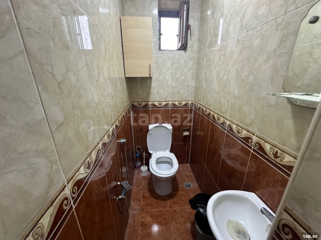 Satılır 5 otaqlı həyət evi