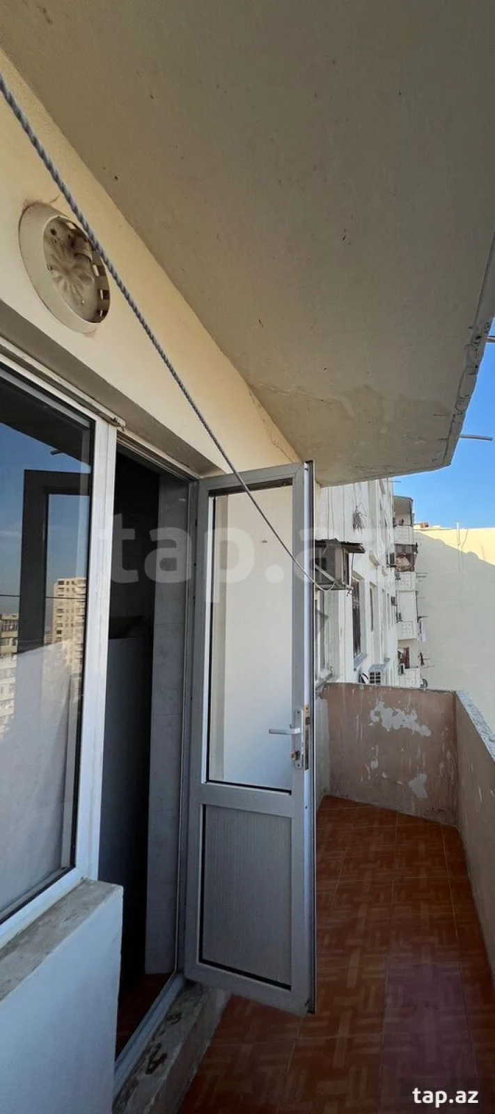 Kirayə verilir 2 otaqlı mənzil 60 m²